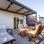 Aqua Villa *